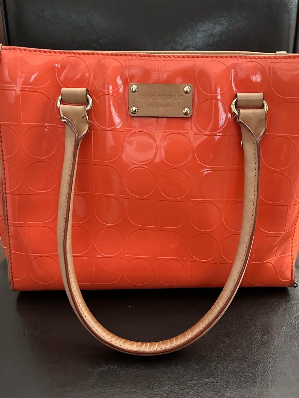 Pre-Loved kate spade Glossy Coral Patent Shoulder Bag with Tan Handles